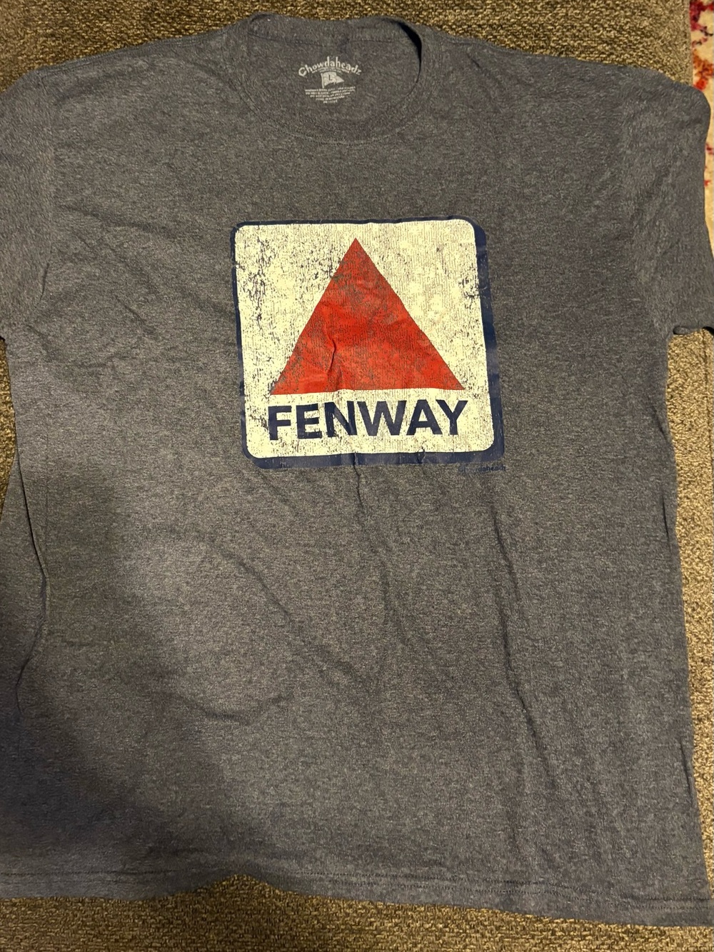 Chowdaheadz Citgo Sign Graphic Tee - Gray with Red Accent